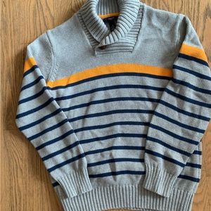 3/$35 GapKids cotton sweater Kids L